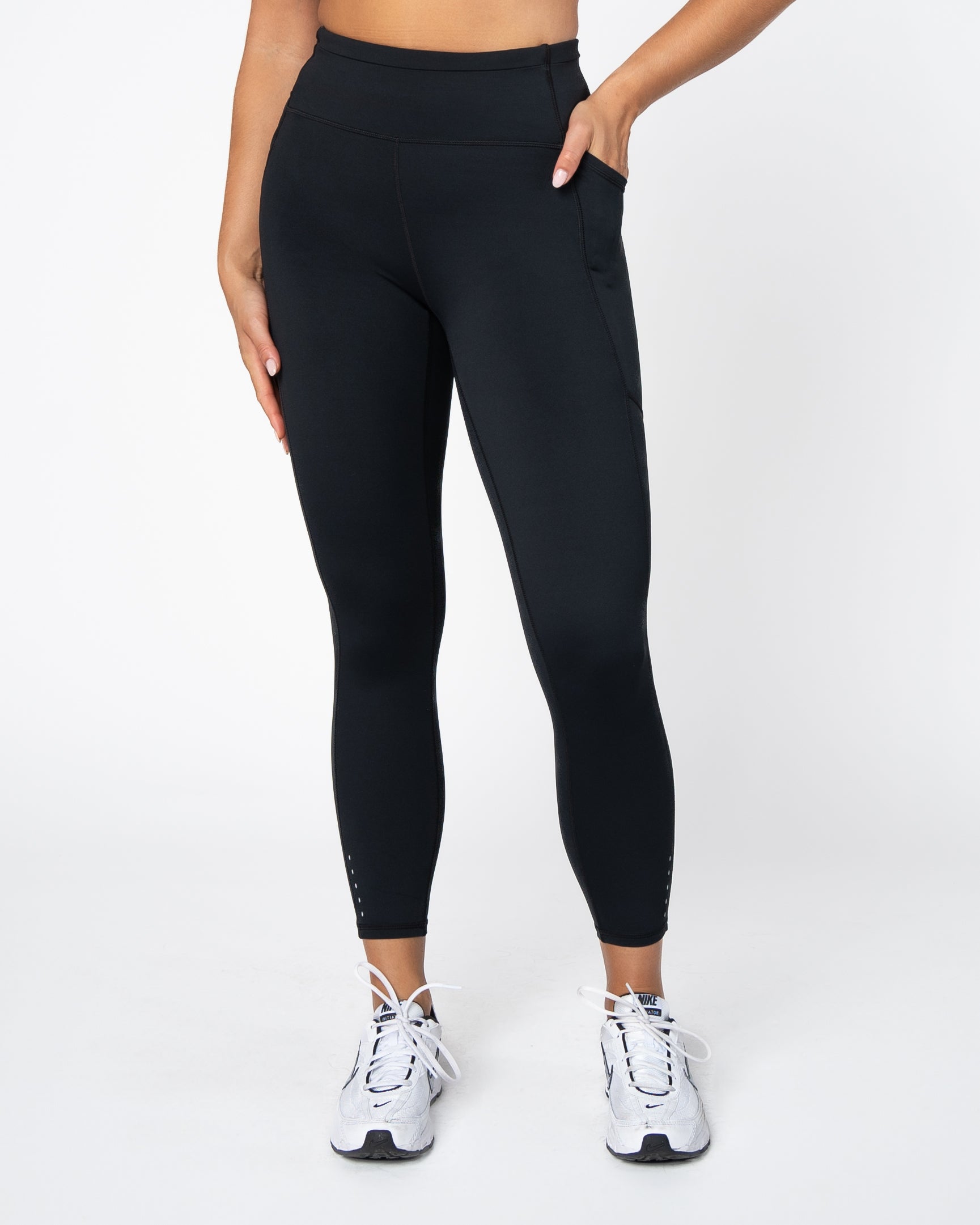 Good Black Lululemon Leggings 8