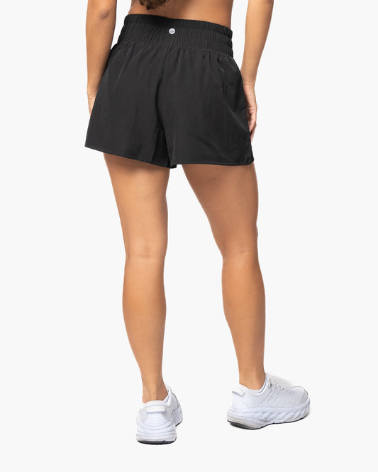 Knock Out Shorts - Black