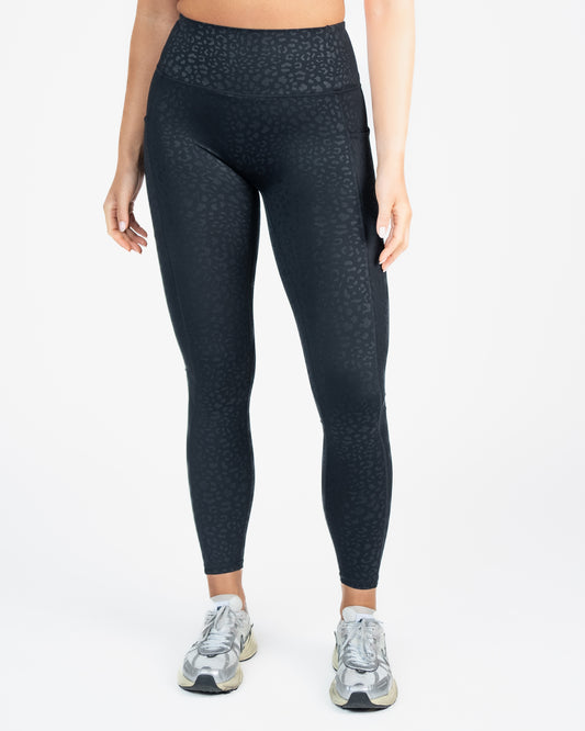 Lux Repetition Leggings (26 in.) - Black Leopard