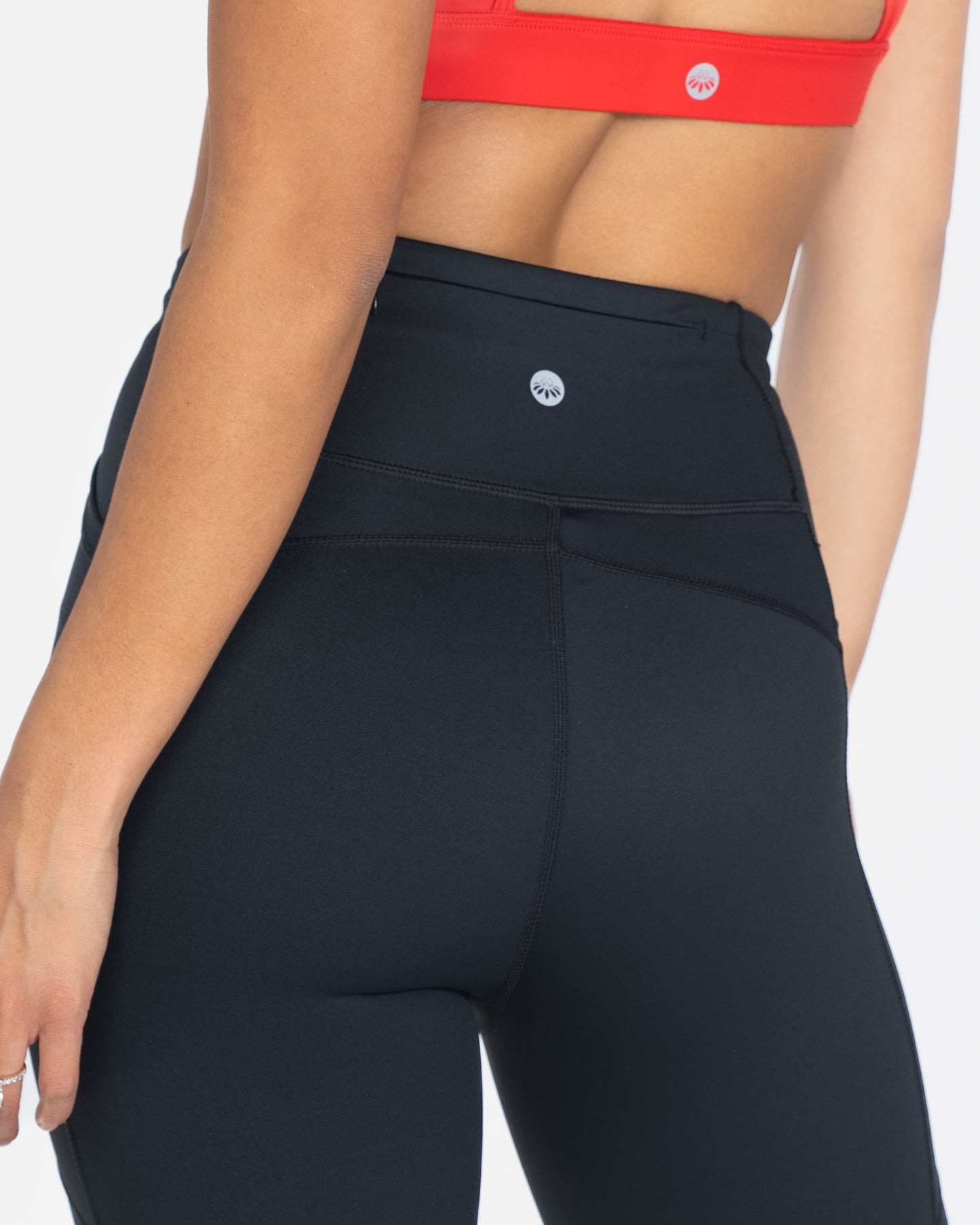 Lux Ultra Capris - Black