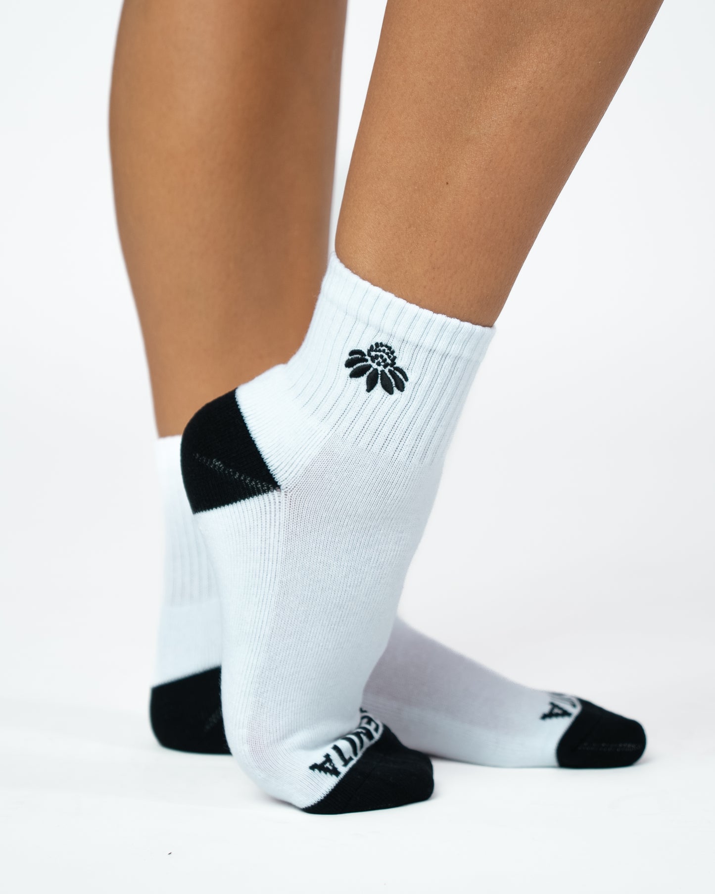 Senita Crew Socks - White/Black