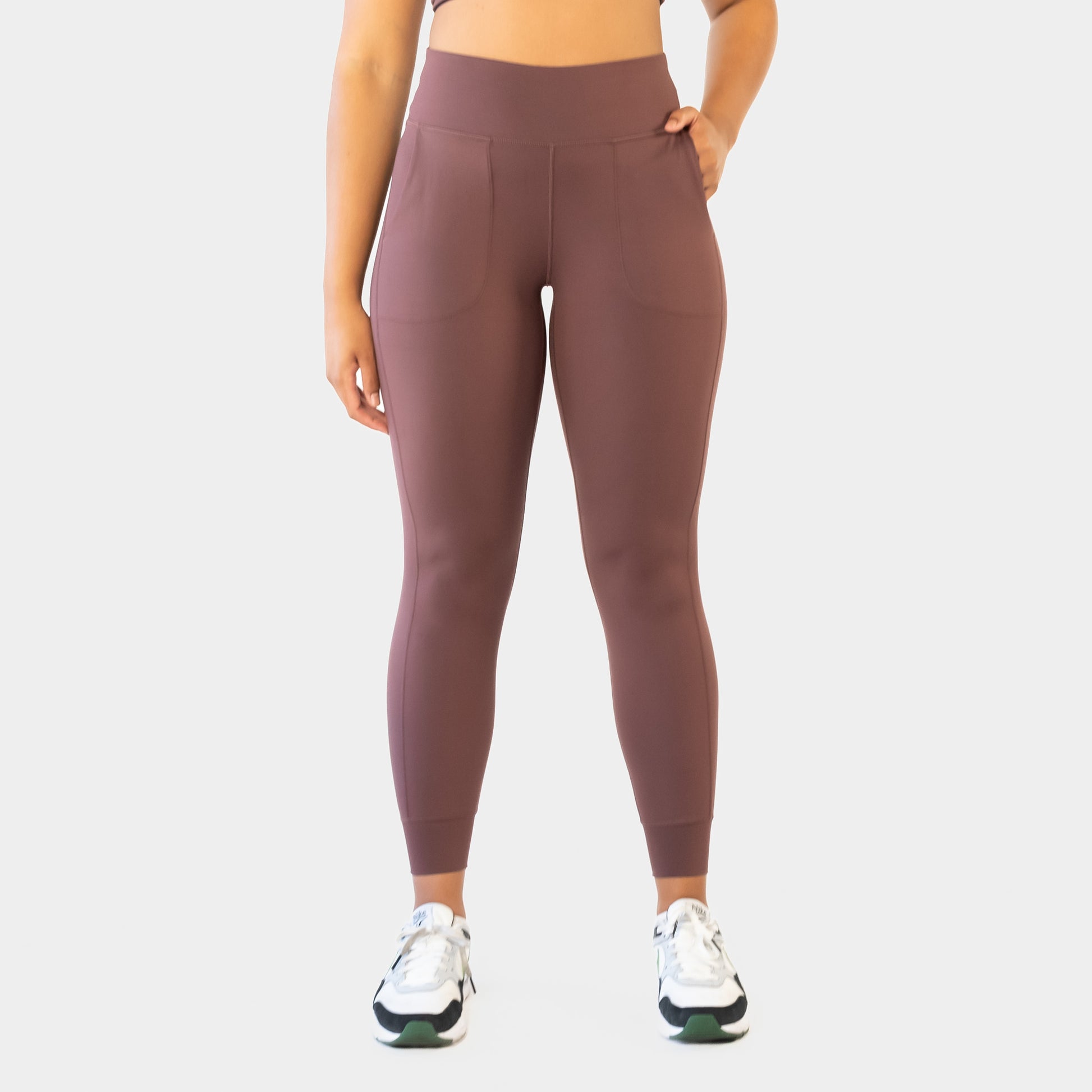 Studio Skin Joggers Senita Athletics